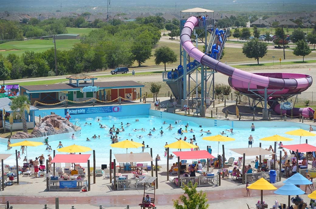 Family Wave Pool Manufacturers - Hawaiian Falls, Waco, TX, USA