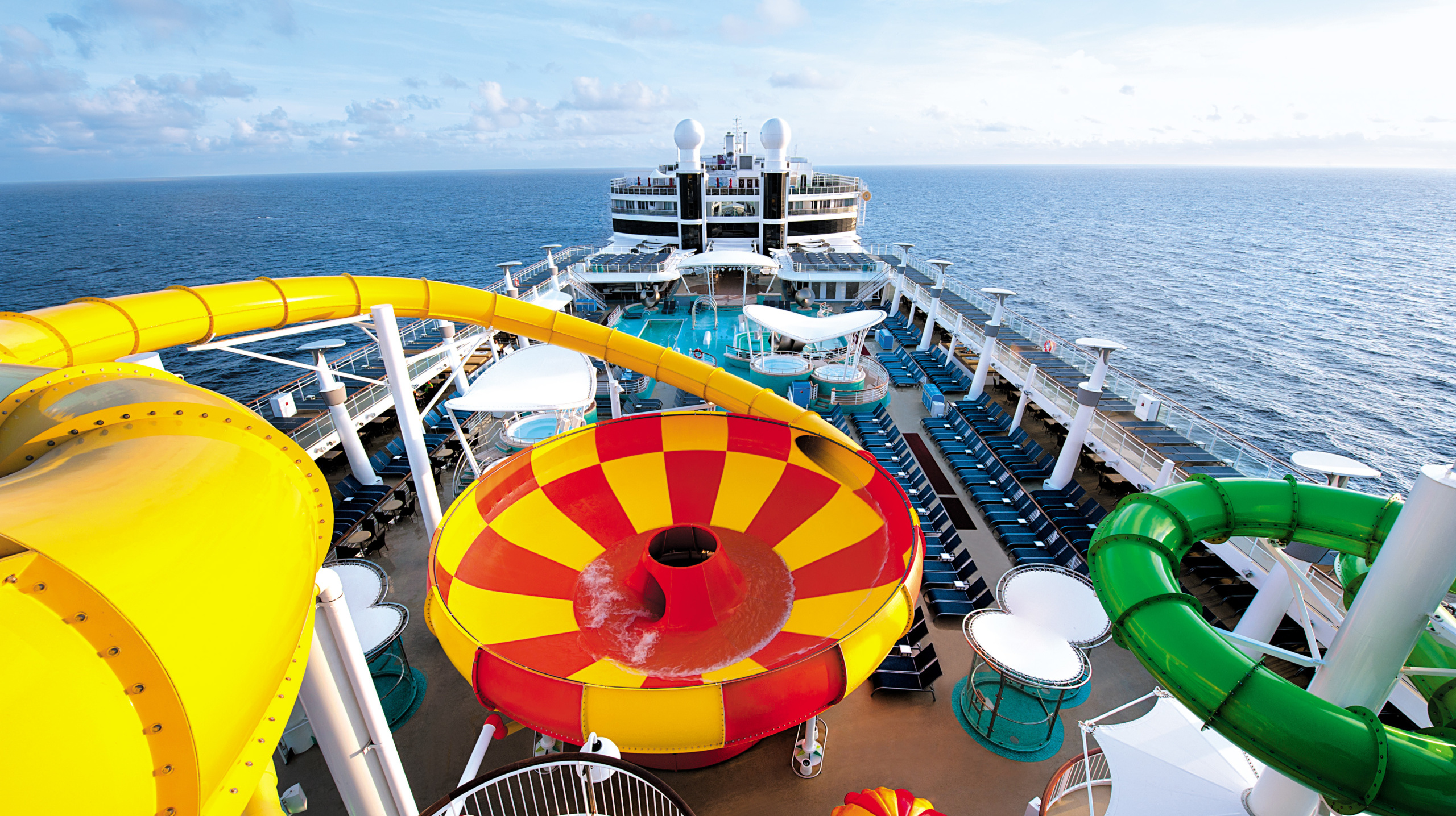 Super Bowl, Norwegian Cruise Line